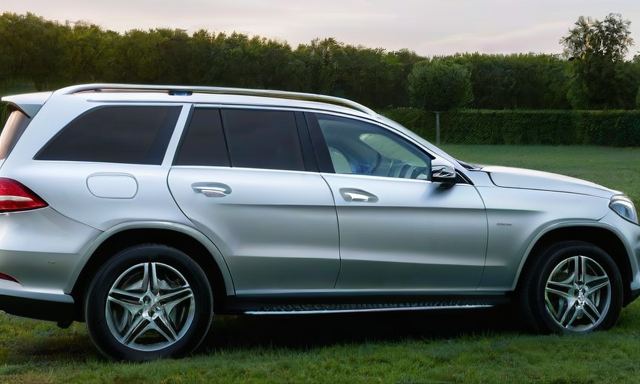 벤츠SUV 관련 이미지 - 벤츠SUV 중고차 매입 전 반드시 체크해야 할 리스트와 정비 포인트